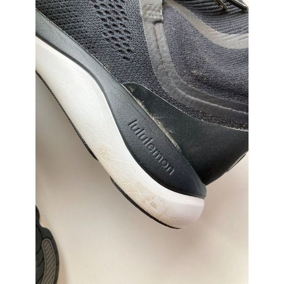 LULULEMON ChargeFeel Workout Mid Black Seamless Sneakers Running Shoes, Size 9 - Picture 11 of 16